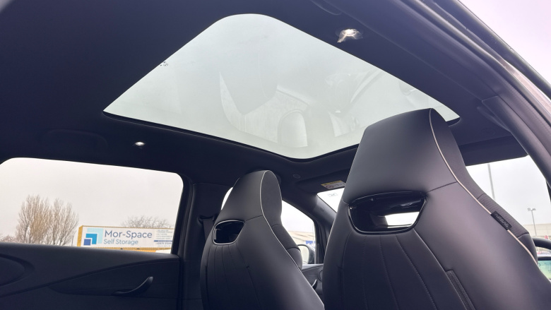 BYD Dolphin 150kW Design 60.4kWh 5dr Auto Electric Hatchback